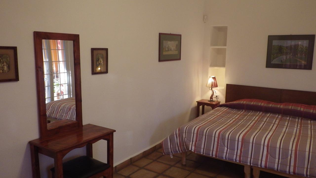 Central Bed & Breakfast La Paz Exterior photo